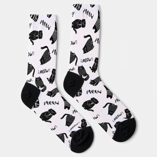 Funny Doodle Black and White Cat Socks ソックス (右)