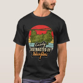 Funny Easily Distracted By Chinook Helicopter Retr Tシャツ (正面)