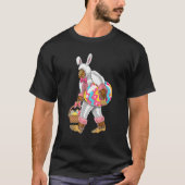 Funny Easter Bigfoot Sasquatch With Bunny Ears Cos Tシャツ (正面)