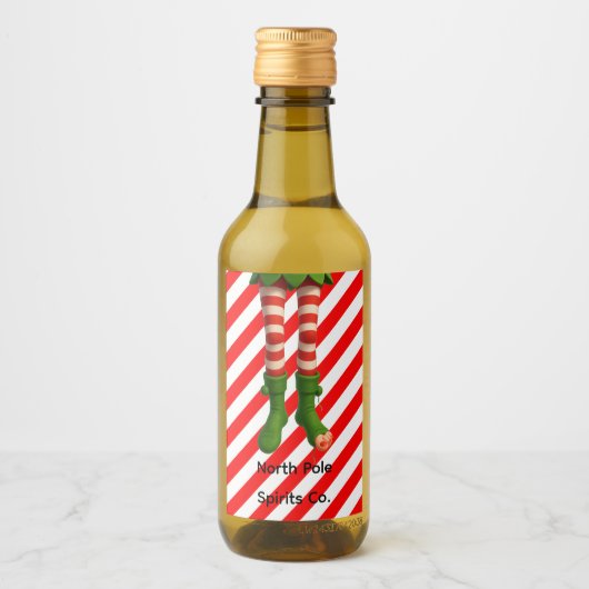 Funny Elf Legs Christmas | North Pole Mischief  ワインラベル (正面)