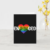 Funny Engayged Gay Couple Engagement Party Rainbow カード (黄色い花)
