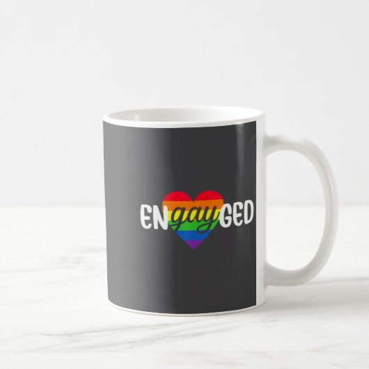 Funny Engayged Gay Couple Engagement Party Rainbow コーヒーマグカップ (右)