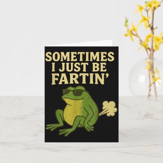 Funny Fart Meme Sometimes I Just Be Farting Frog  カード (黄色い花)