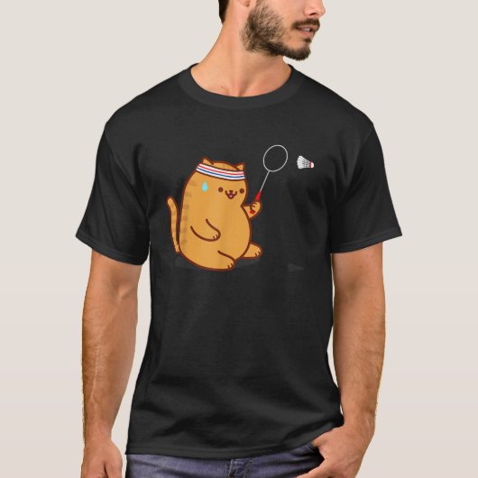 Funny Fat Cat Playing Badminton Tシャツ (正面)