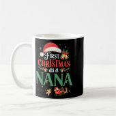 Funny First Christmas As A Nana Matching Family Xm コーヒーマグカップ (左)