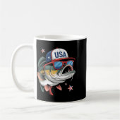 Funny Fishing &amp; Fisherman Gift American Flag  コーヒーマグカップ (左)