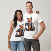 Funny Fox Bartender Shirt  Tシャツ (ユニセックス)