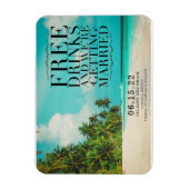 Funny Free Drinks Paradise Beach Save the Date マグネット (縦)