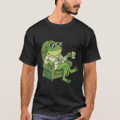 Funny Frog Drinking Coffee Cute Cartoon Design Tシャツ (正面)