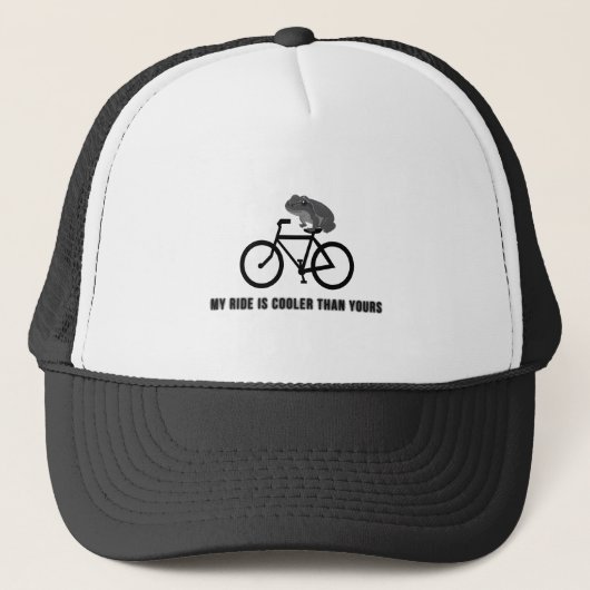 Funny Frog on Bike T-Shirt | Cool Cycling Animal  キャップ (正面)