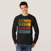 Funny Gamer Quote Eat Sleep Game Repeat, Cool Vint Tシャツ (正面フル)