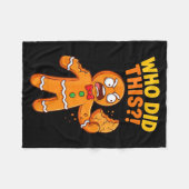 Funny Gingerbread Man Who Did This Pun Cookies Wom フリースブランケット (正面(横))