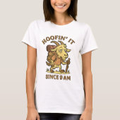 Funny Goat Dance Shirt – Hoofin’ It Since 9 AM Tシャツ (正面)