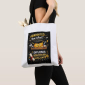 Funny Graduation Shirt – I Graduated Now What トートバッグ (クローズアップ)