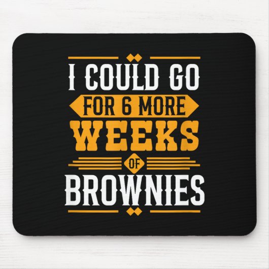 Funny Groundhog Day Dessert Design - 6 More Weeks  マウスパッド (正面)