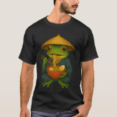 Funny Grumpy Frog Ramen Sumi-e Kawaii Ink Painting Tシャツ (正面)