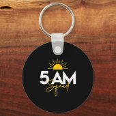 Funny Gym Workout Lovers Fitness Crew - 5 Am Squad キーホルダー (正面)