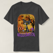 Funny Halloween Cat Bats Pumpkin Digging  Tシャツ (デザイン正面)