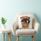 Funny Halloween Witch Design – "Resting Witch Face クッション (椅子)