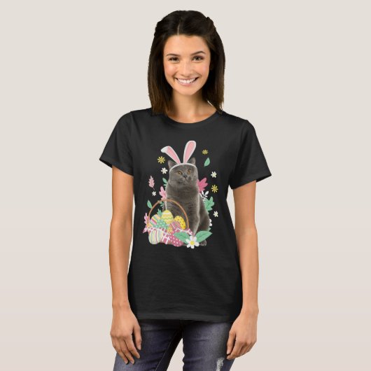 Funny happy easter cute cat bunny eggs basket rabb tシャツ (正面フル)