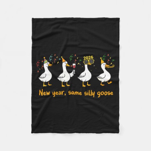 Funny Happy New Year 2026 Same Silly Goose Matchin フリースブランケット (正面)