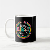 Funny Hello First Grade Pencil Circle Design  コーヒーマグカップ (左)