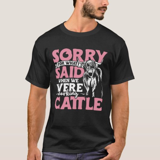Funny Highland Cow Apparel Highland Cattle Farmer  Tシャツ (正面)