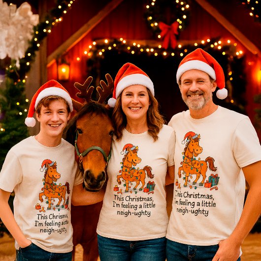 Funny Horse Christmas Farm – Custom Name Tシャツ