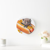 Funny Hot Dog Cat Wall Clock – Cute and Whimsical  ラウンド壁時計 (ホーム)