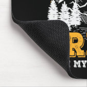 Funny I Hug Trees Chainsaw Logger Mountain Design マウスパッド (コーナー)