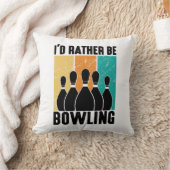 Funny "I'd Rather Be Bowling" Quote クッション (ブランケット)