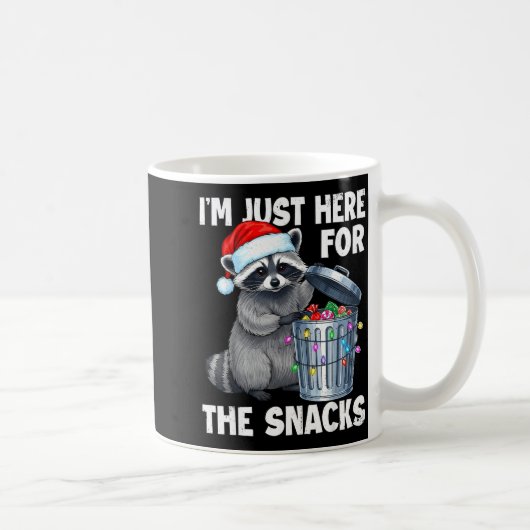 Funny I'm Just Here For The Snacks Raccoon Christm コーヒーマグカップ (右)