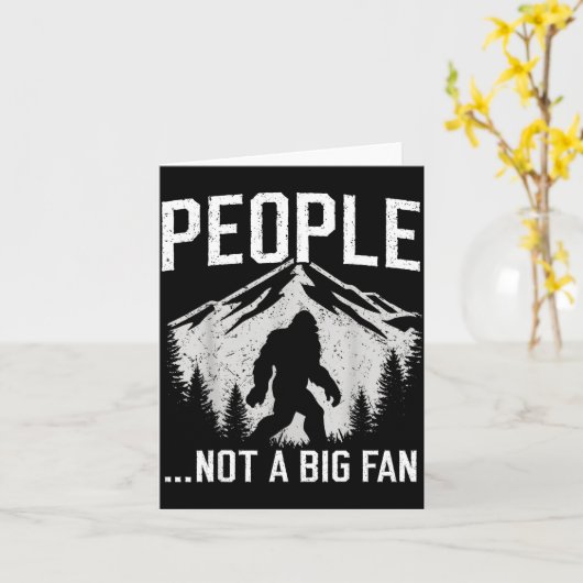 Funny Introvert Bigfoot People Not A Big Fan Dad J カード (黄色い花)