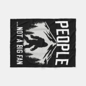 Funny Introvert Bigfoot People Not A Big Fan Dad J フリースブランケット (正面(横))