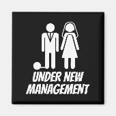 Funny Just Married , Fun Newlywed Gag For Men  マグネット (正面)