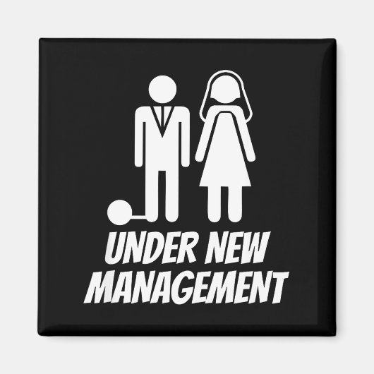 Funny Just Married , Fun Newlywed Gag For Men  マグネット (正面)