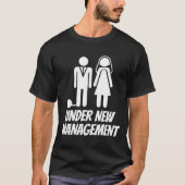 Funny Just Married , Fun Newlywed Gag For Men  Tシャツ (正面)