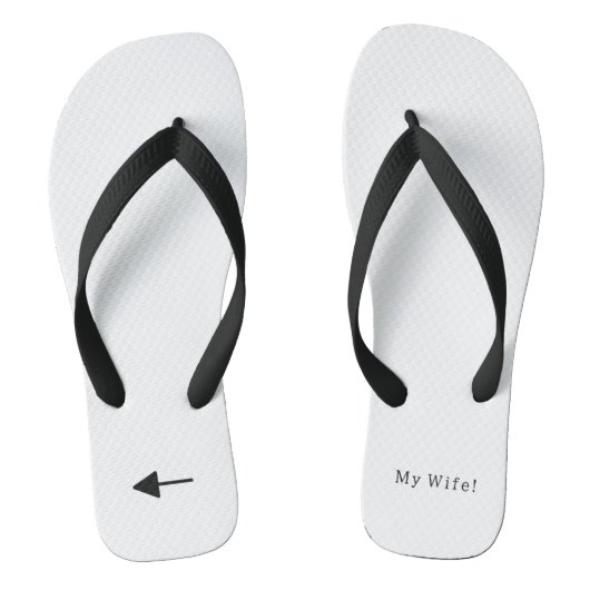 Funny Just Married My Wife Marriage Arrow ビーチサンダル (フットベッド)