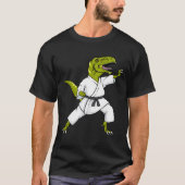 Funny Karatesaurus T-rex Dinosaur Karate Samurai D Tシャツ (正面)