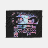 Funny Kickboxing Just A Girl Who Hits Things Thai フリースブランケット (正面(横))