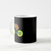Funny Kiwi Biker Cycling Gift New Zealand  コーヒーマグカップ (正面左)