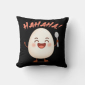 Funny Laughing Egg Cartoon Throw Pillow | Cute  クッション (正面)
