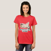 Funny Lazy Cat T-Shirt – “One More Cat I Promise”  Tシャツ (正面フル)