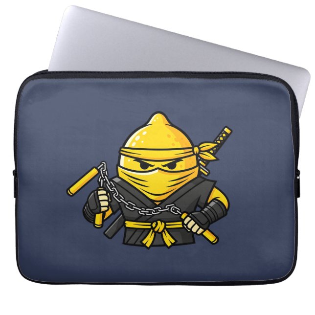 Funny Lemon Shinobi Ninja Nunchucks Illustration ラップトップスリーブ (正面)