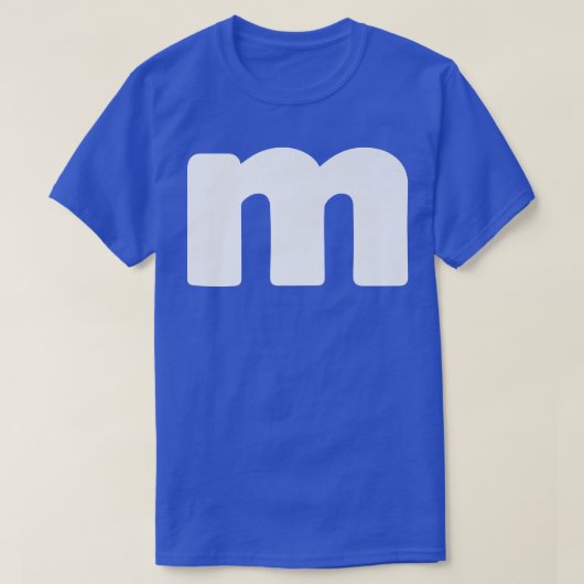 Funny Letter M Chocolate Candy Halloween Team Grou Tシャツ (デザイン正面)