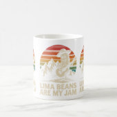 Funny Lima Bean Playing Guitar Pun Retro Foodie コーヒーマグカップ (中央)