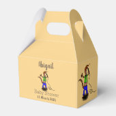 Funny lizard singing with microphone cartoon フェイバーボックス (正面サイド)