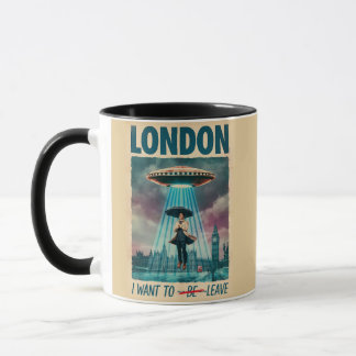 Funny London Alien Abduction Retro Sci-Fi Poster マグカップ