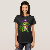 Funny Mardi Gras Alligator Beads Carnival Celebrat Tシャツ (正面フル)
