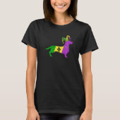Funny Mardi Gras Dachshund Dog Mardi Gras Hat Bead Tシャツ (正面)